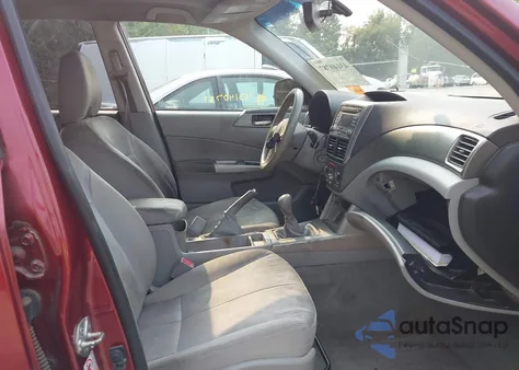 2010 Subaru Forester z USA, uszkodzony, nr VIN JF2SH6CBXAG901266